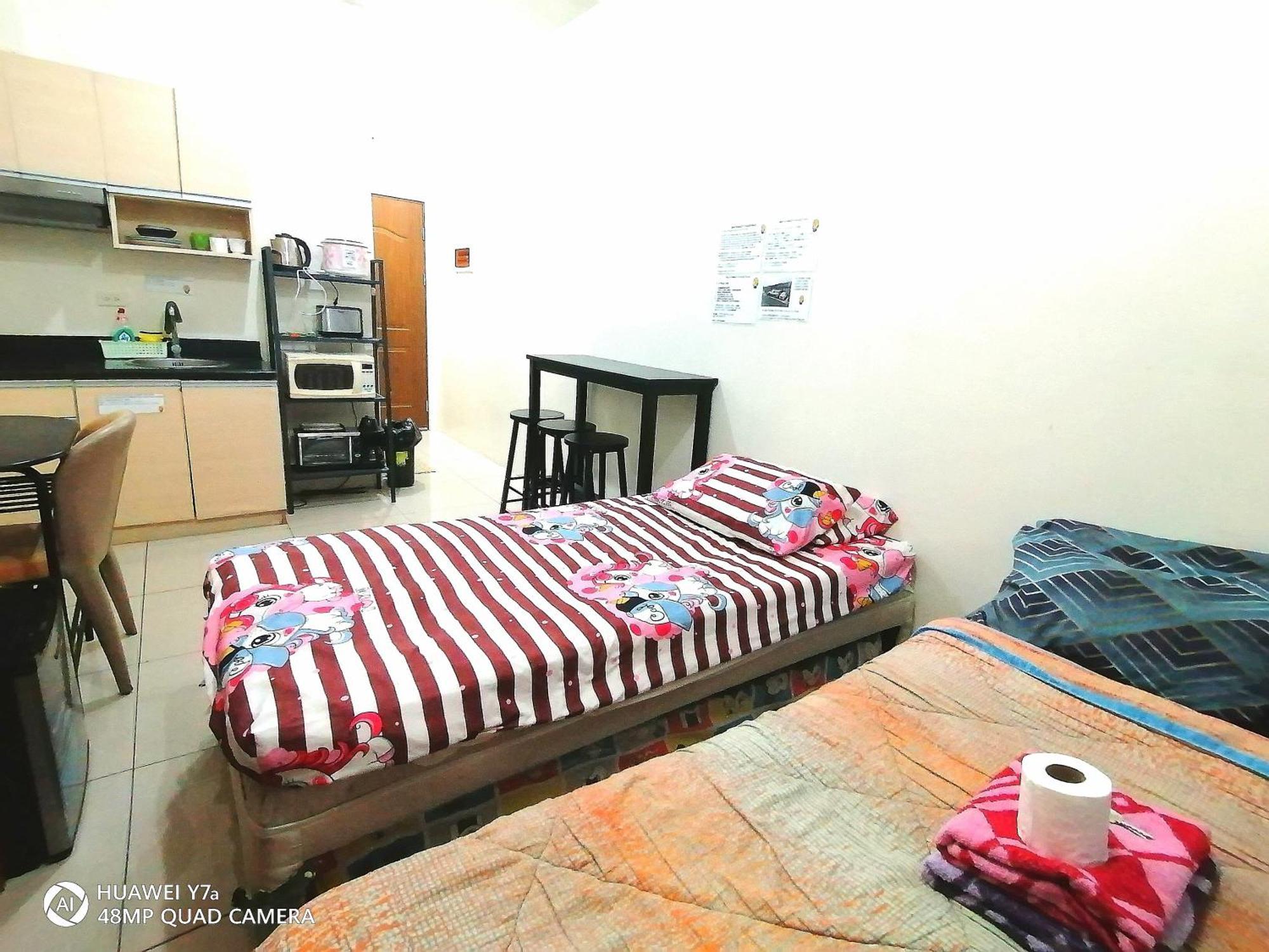 The Beacon Makati Staycation Suites Manila Exterior photo