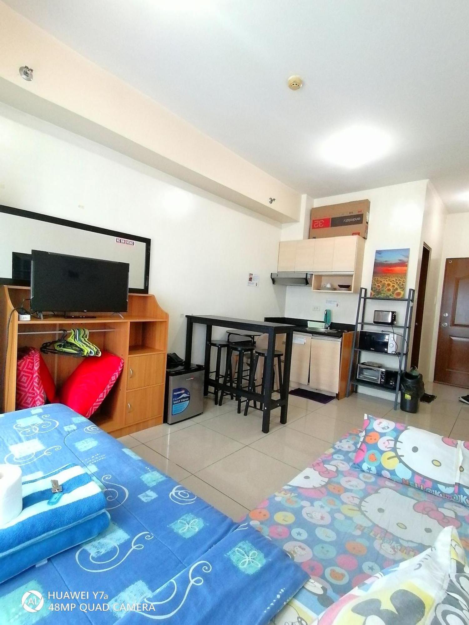 The Beacon Makati Staycation Suites Manila Exterior photo